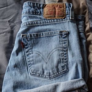 519 Levi's Jean Shorts